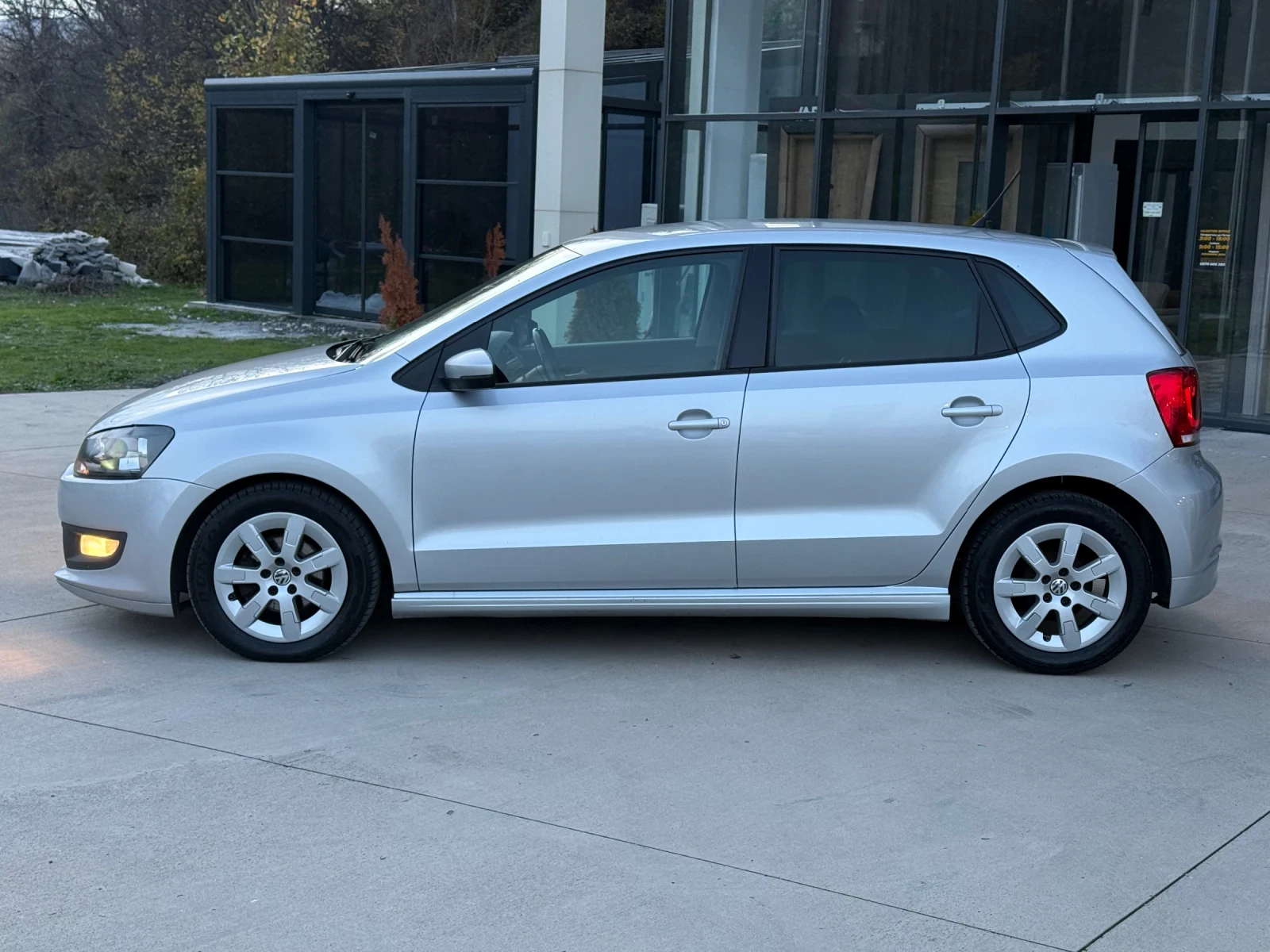 VW Polo Климатик/Подгрев/Темпомат/Бордкомпюрър - изображение 3