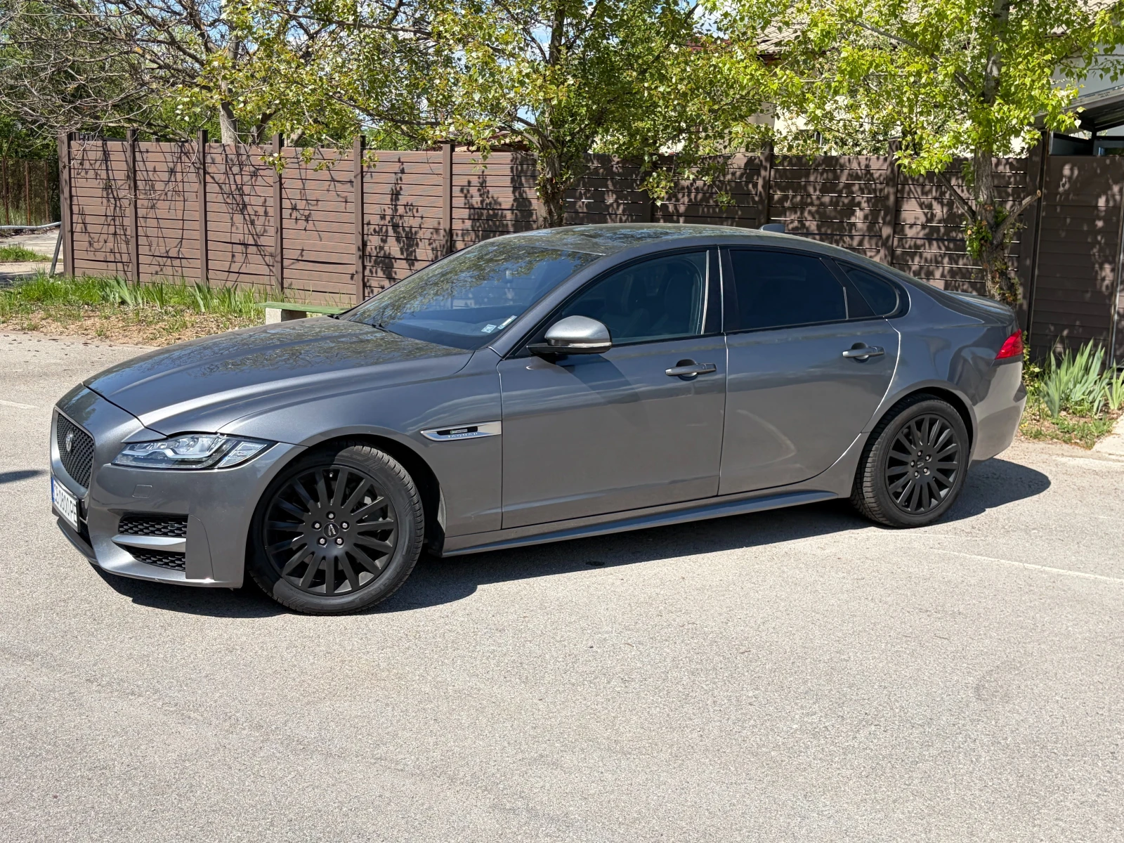 Jaguar Xf 35t, снимка 5 - Автомобили и джипове - 54476531