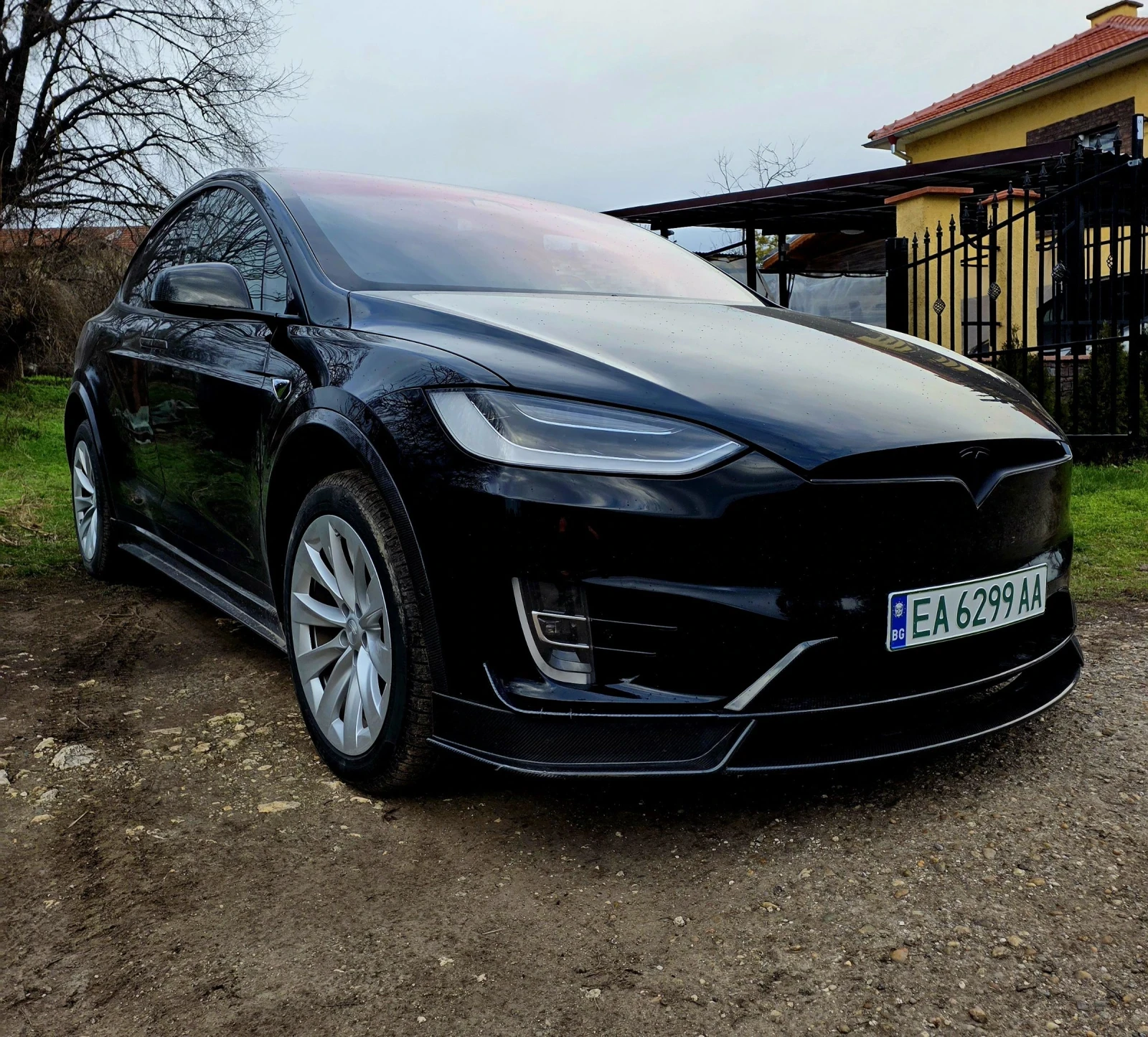 Tesla Model X 100D 4x4 Dual Motor - изображение 4