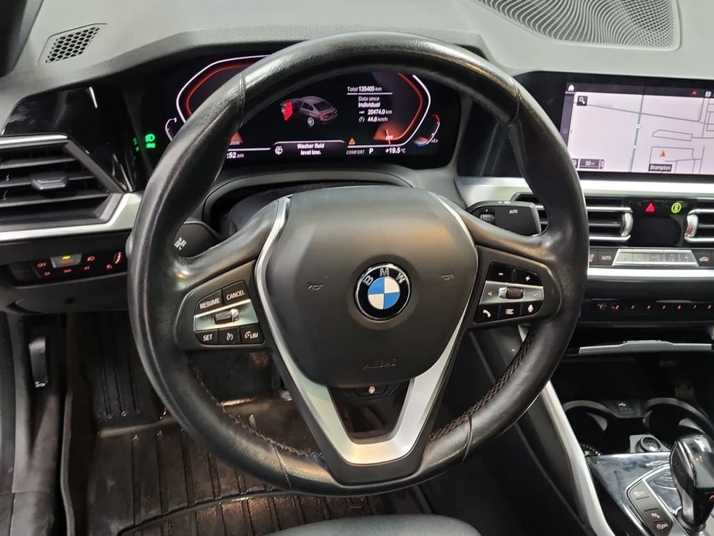 BMW 330 330i xDrive  CARFAX | Mobile.bg � ����������� 17