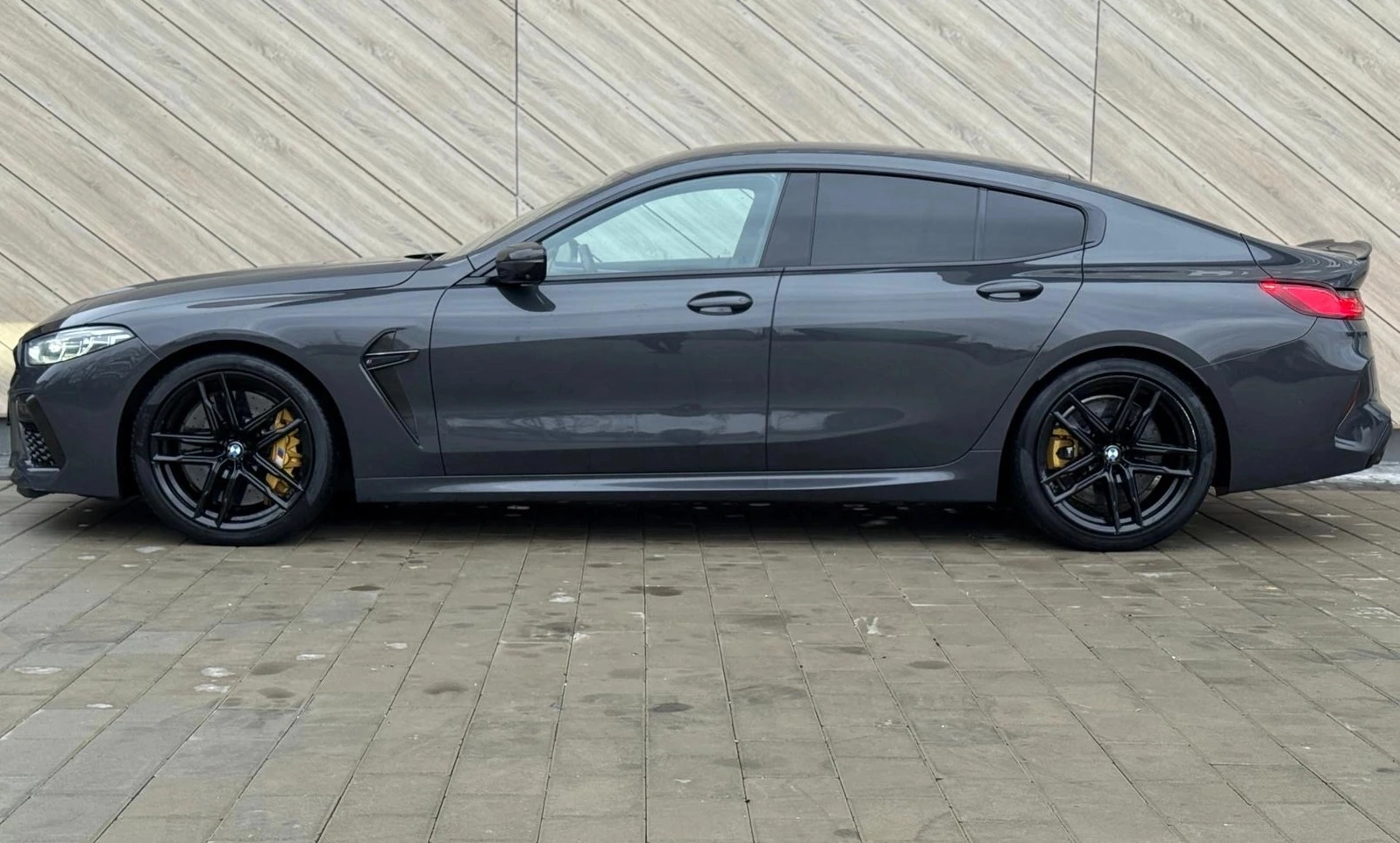 BMW M8 Competition xDrive, снимка 3 - Автомобили и джипове - 53932215