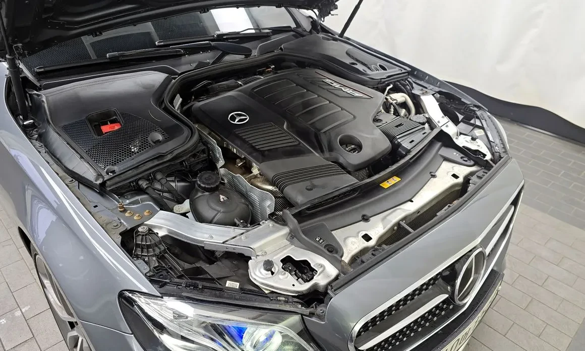 Mercedes-Benz E 53 AMG BURMESTER / ОБДУХ / AIRMATIC / 360 / PANO / FULL, снимка 6 - Автомобили и джипове - 54581012