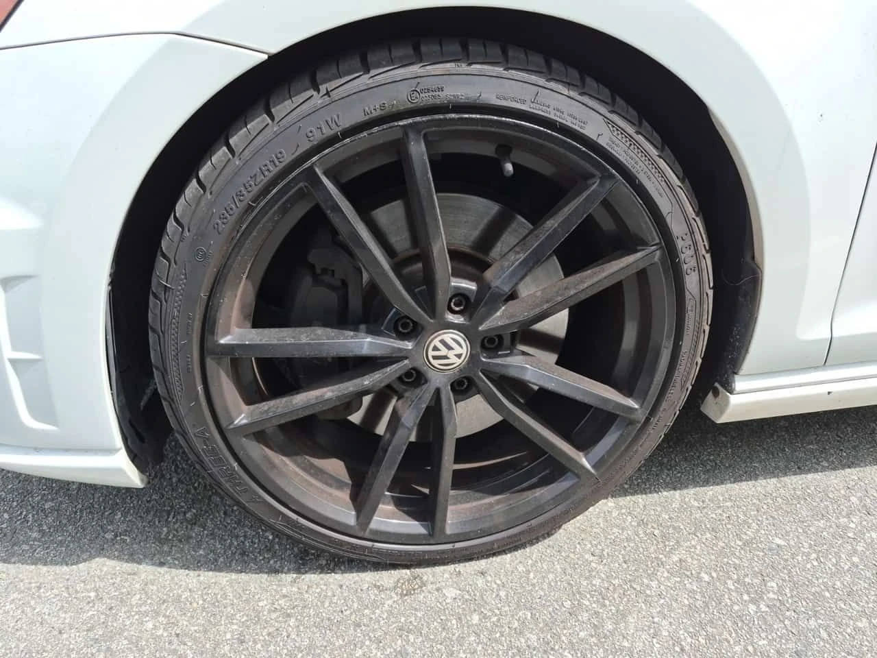 VW Golf * 5DR HB DSG * CARFAX * ЦЕНА ДО БГ, снимка 11 - Автомобили и джипове - 54593844