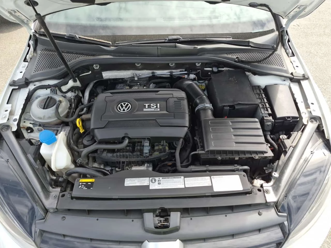VW Golf * 5DR HB DSG * CARFAX * ЦЕНА ДО БГ, снимка 17 - Автомобили и джипове - 54593844