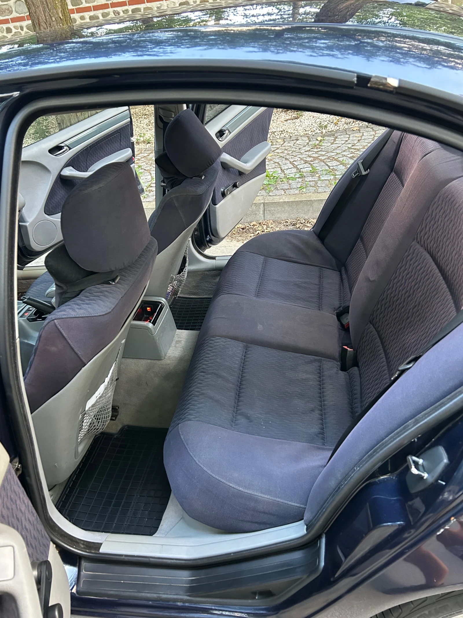 BMW 318 LPG, снимка 8 - Автомобили и джипове - 54962769