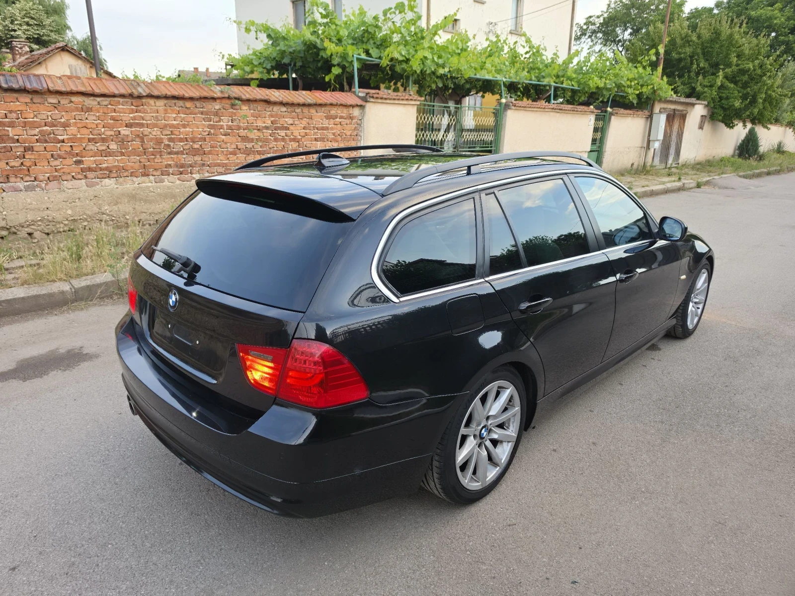 BMW 325 М57 двигател!Топ състояние!, снимка 6 - Автомобили и джипове - 55003083