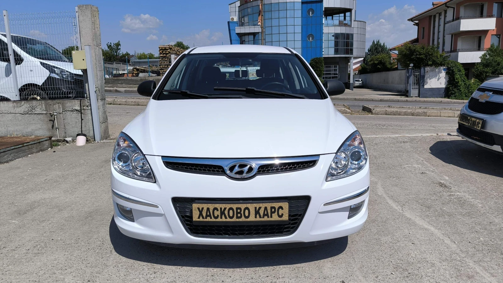 Hyundai I30 1.6i, снимка 2 - Автомобили и джипове - 55090175