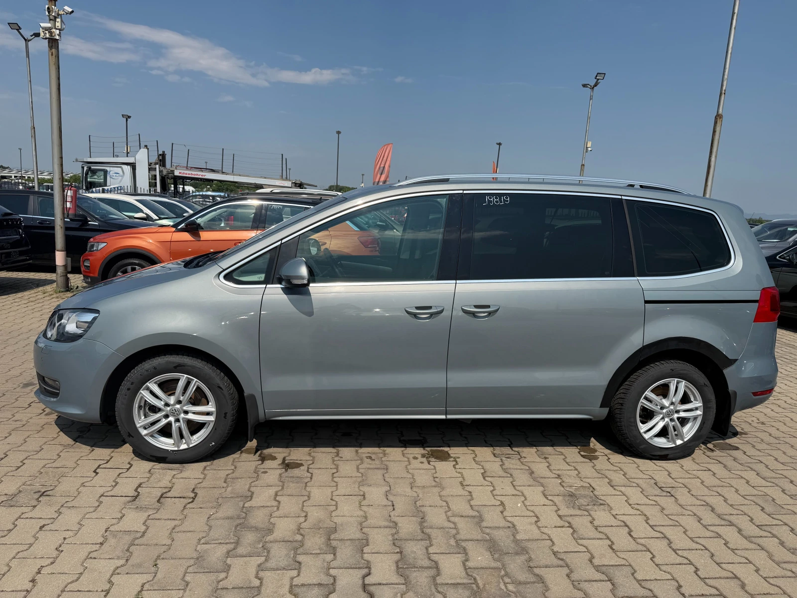 VW Sharan 2.0TDI 4MOTION NAVI/PANORAMA/KAMERA EURO 5, снимка 9 - Автомобили и джипове - 55116189