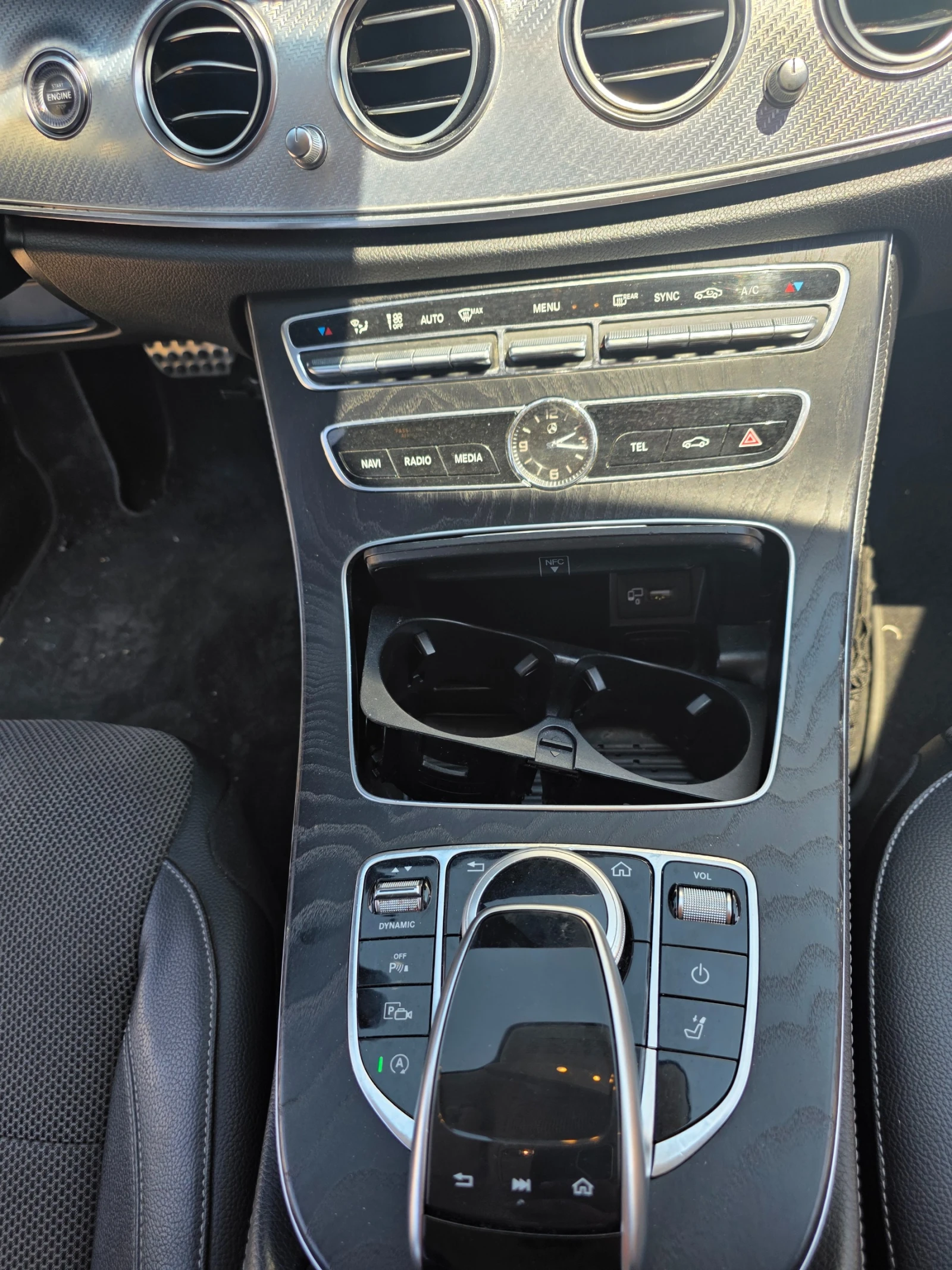 Mercedes-Benz E 220 на части, снимка 13 - Автомобили и джипове - 55367893