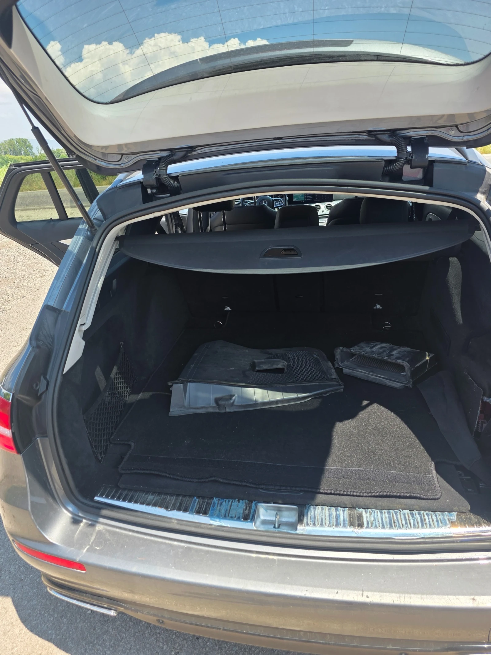 Mercedes-Benz E 220 на части, снимка 12 - Автомобили и джипове - 55367893