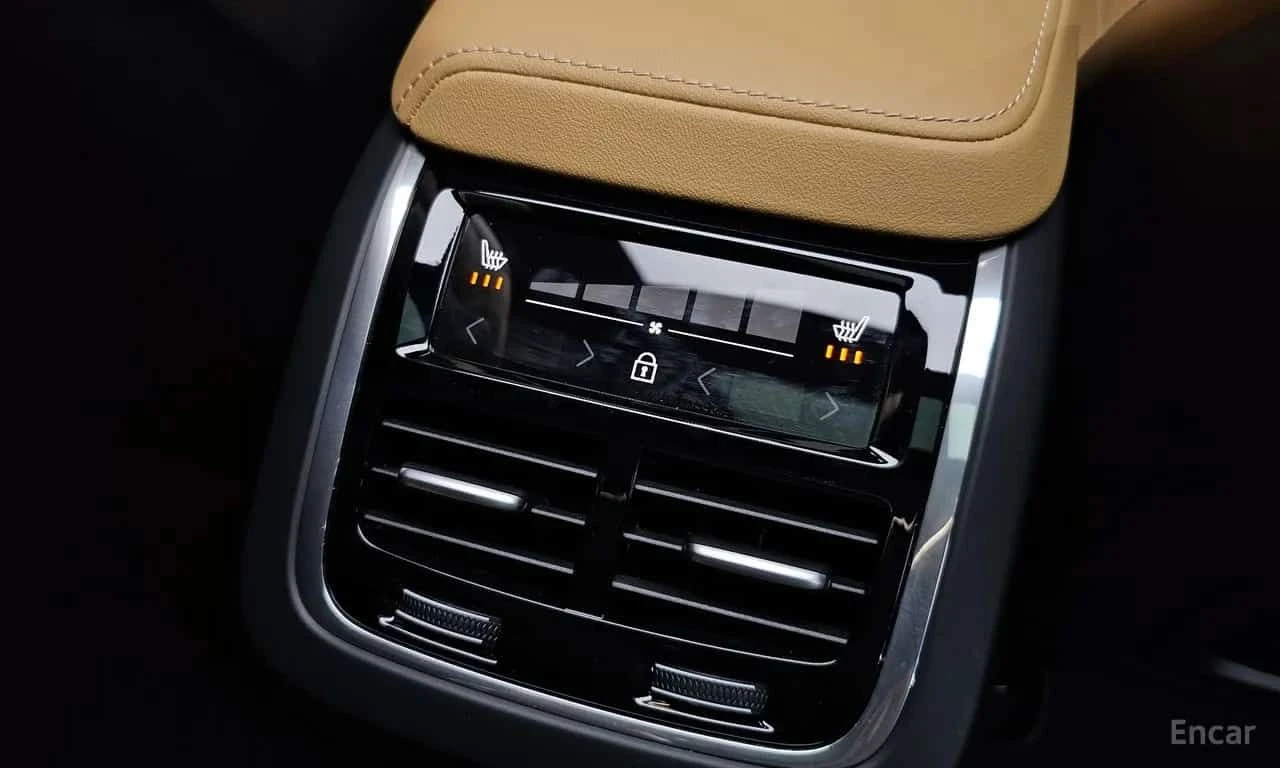 Volvo V60 * B5 Ultra AWD * ОПЦИЯ ЗА ФИНАНСИРАНЕ, снимка 17 - Автомобили и джипове - 55619654
