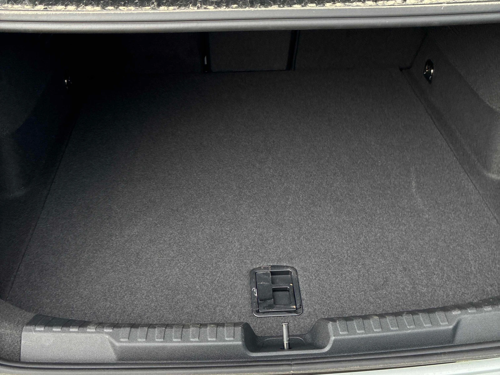 Audi A3 2.0L 4cyl AWD | Mobile.bg � ����������� 10