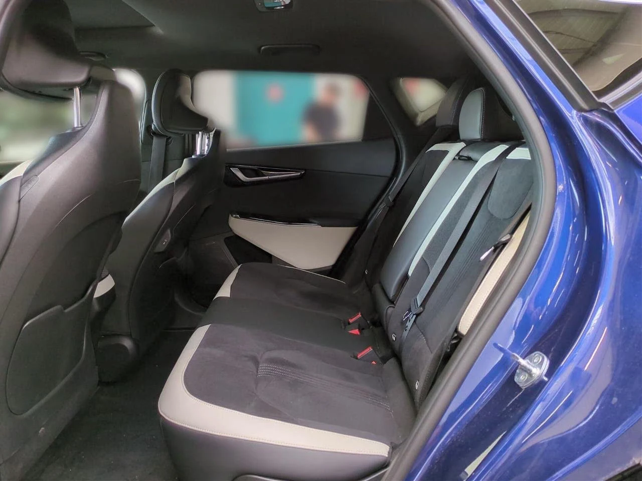 Kia EV6 GT-LINE/325HP/4WD/360/MEMO/HUD/H.PUMP/LED/692q, снимка 11 - Автомобили и джипове - 56128959