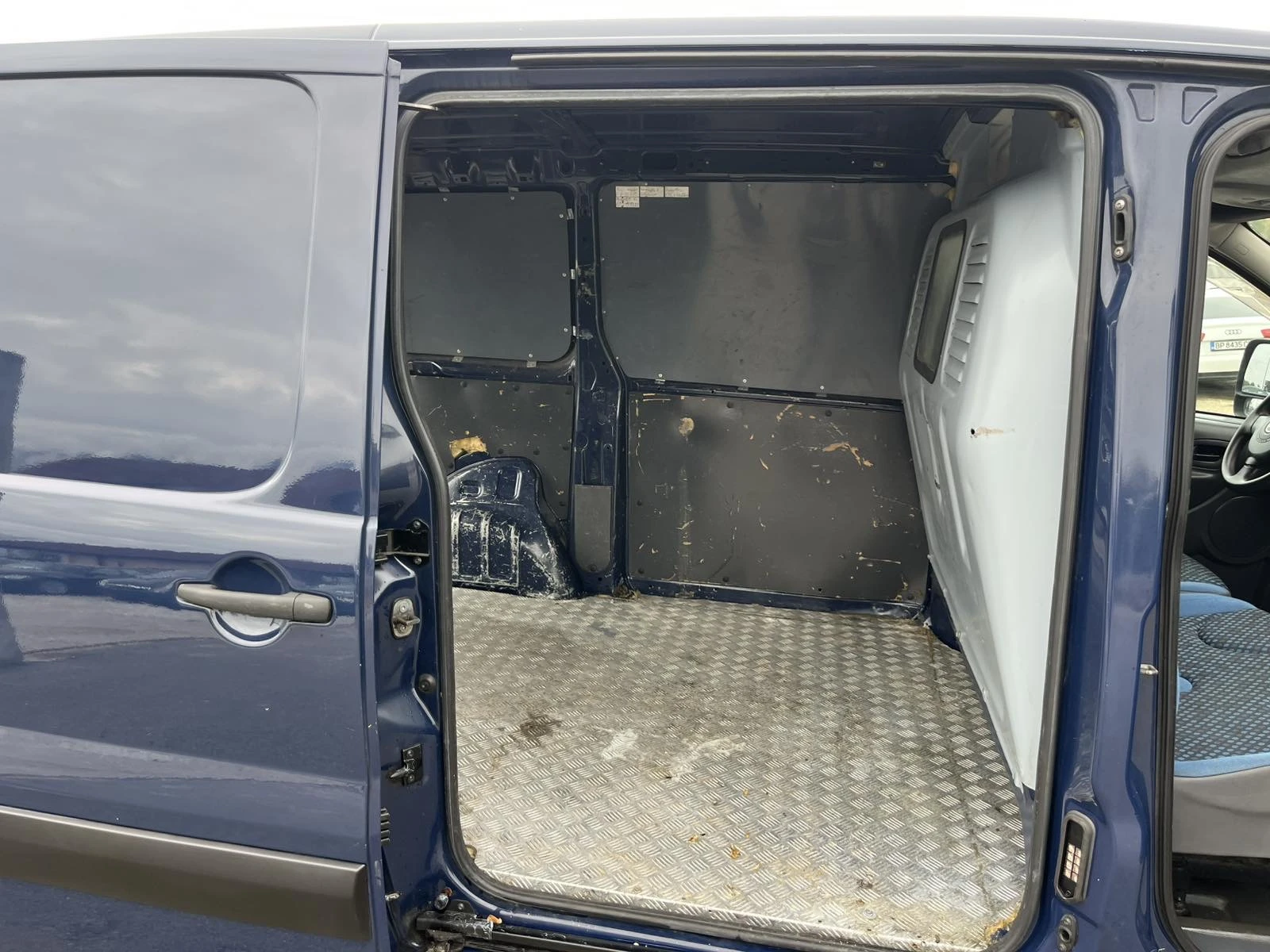 Fiat Scudo 2.0HDI 163кс 6ск КЛИМАТИК ВНОС ИТАЛИЯ, снимка 13 - Автомобили и джипове - 56248032