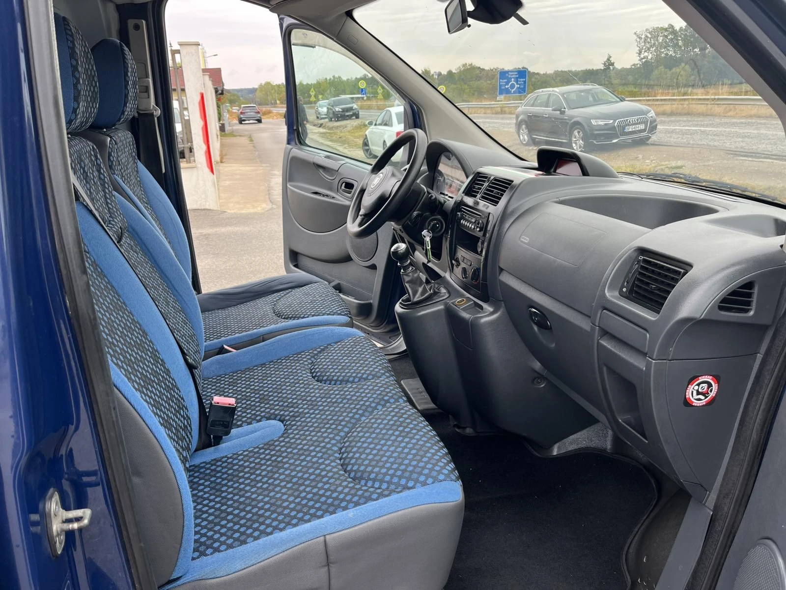 Fiat Scudo 2.0HDI 163кс 6ск КЛИМАТИК ВНОС ИТАЛИЯ, снимка 9 - Автомобили и джипове - 56248032
