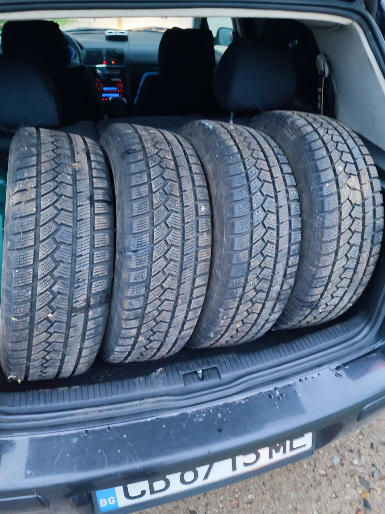 VW Golf 1.9 TDI, снимка 4 - Автомобили и джипове - 56487966