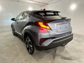 Toyota C-HR 1.8 C-LUB PREMIUM BI TONE--НОВА 10км-- НАЛИЧНА !!!, снимка 4