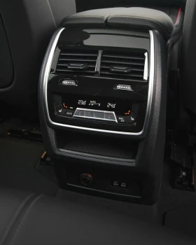 BMW X5 30d xDrive M-Sport - 78998 € / 154506.66 лв. - 38872067 11