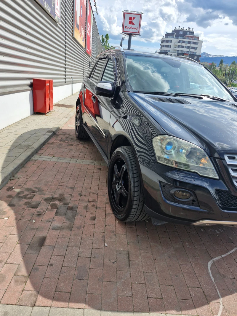 Mercedes-Benz ML 320 Cdi, снимка 6 - Автомобили и джипове - 45623562