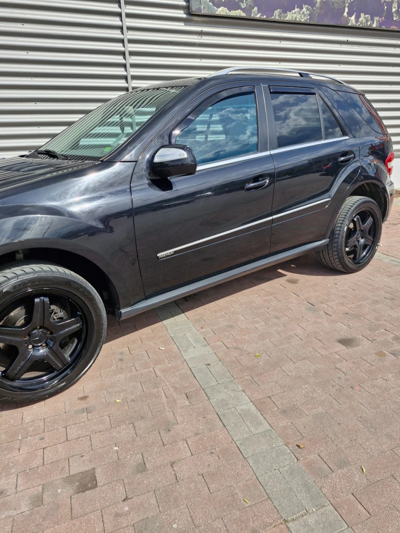 Mercedes-Benz ML 320 Cdi, снимка 2 - Автомобили и джипове - 45623562