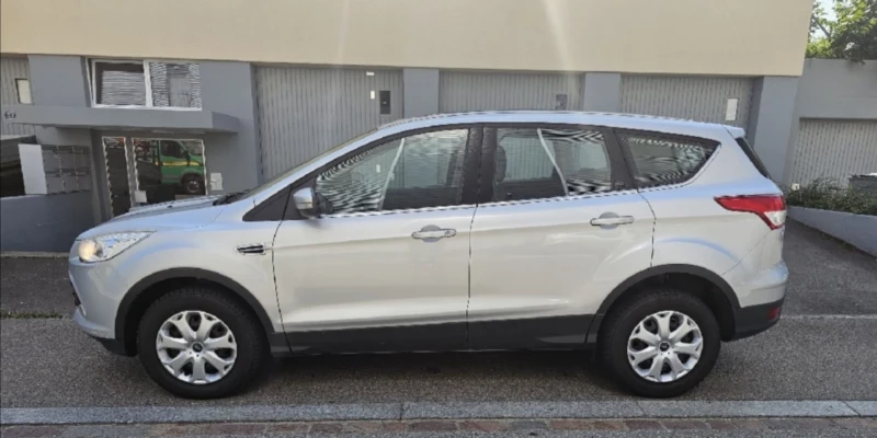 Ford Kuga Titanium/1.6 SCTi/Automat/Swiss , снимка 8 - Автомобили и джипове - 47384431