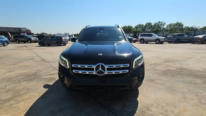 Mercedes-Benz GLB РЕАЛНИ КИЛОМЕТРИ, снимка 1 - Автомобили и джипове - 47989167