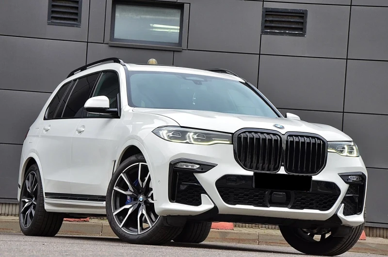 BMW X7 40i xDrive M-Pack, снимка 3 - Автомобили и джипове - 48689927