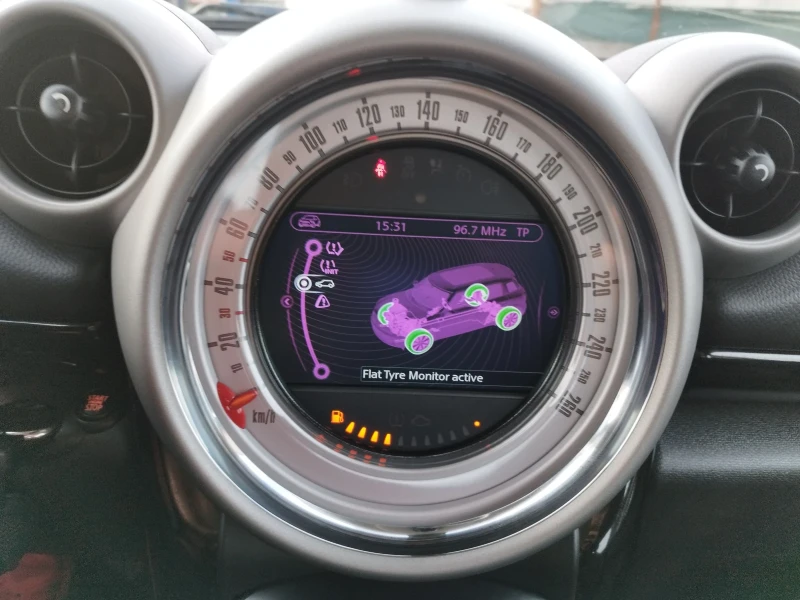 Mini Countryman Benzin S ALL4, снимка 15 - Автомобили и джипове - 49734207