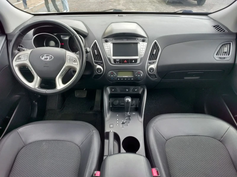 Hyundai IX35 2.0crdi 4х4 Automatic Swiss 184hp., снимка 11 - Автомобили и джипове - 52472701