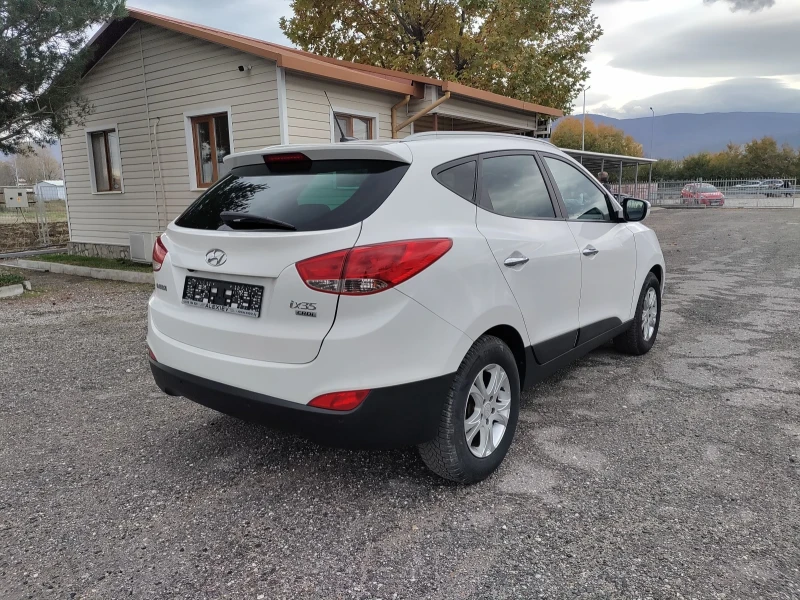 Hyundai IX35 2.0crdi 4х4 Automatic Swiss 184hp., снимка 7 - Автомобили и джипове - 52472701