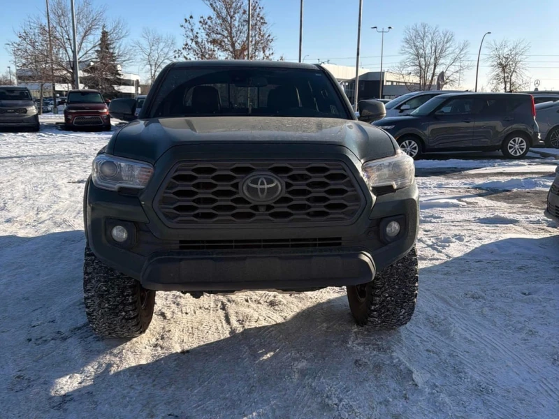 Toyota Tacoma * 4x4 Double Cab SB * CARFAX * БЕЗ ПЪРВОНАЧАЛНА ВН, снимка 6 - Автомобили и джипове - 52856703