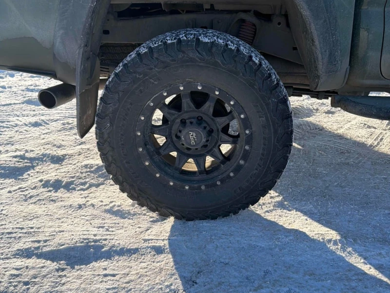 Toyota Tacoma * 4x4 Double Cab SB * CARFAX * БЕЗ ПЪРВОНАЧАЛНА ВН, снимка 7 - Автомобили и джипове - 52856703