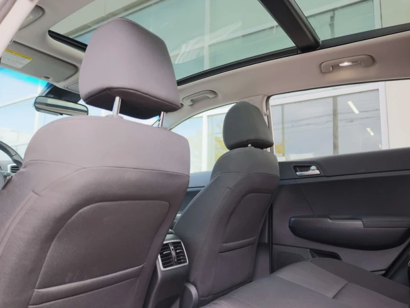 Kia Sportage * EX, EX Technology Pkg * CARFAX * ЦЕНА ДО БГ, снимка 12 - Автомобили и джипове - 53327157