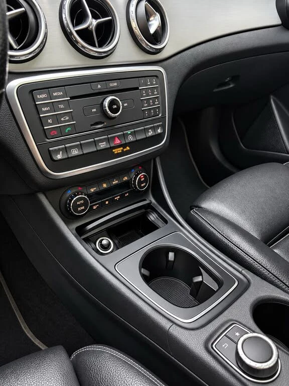 Mercedes-Benz GLA 250 4MATIK* ��������* ������ ����*  | Mobile.bg � ����������� 13