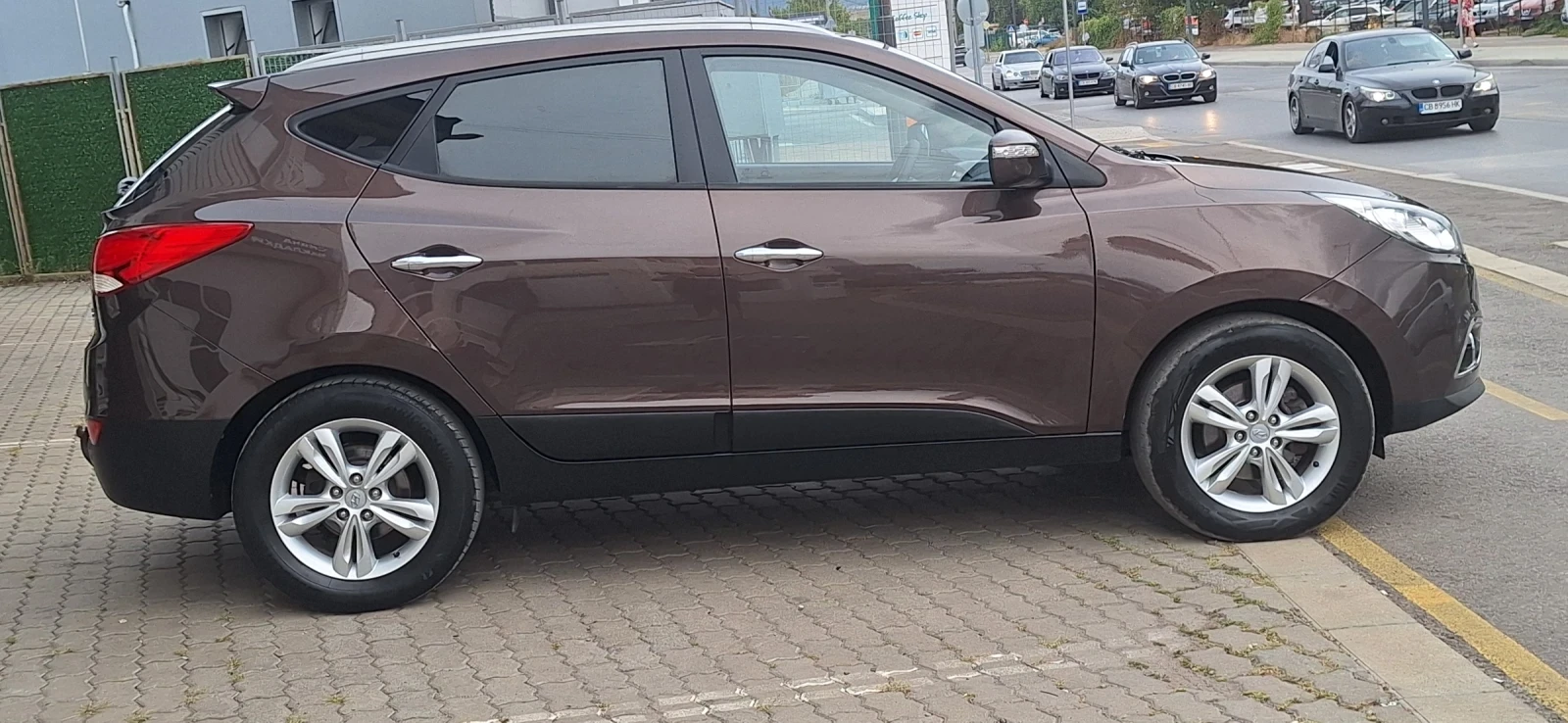 Hyundai IX35 2.0 Crdi 4x4 Swiss Color  6скорости 181000км - изображение 6