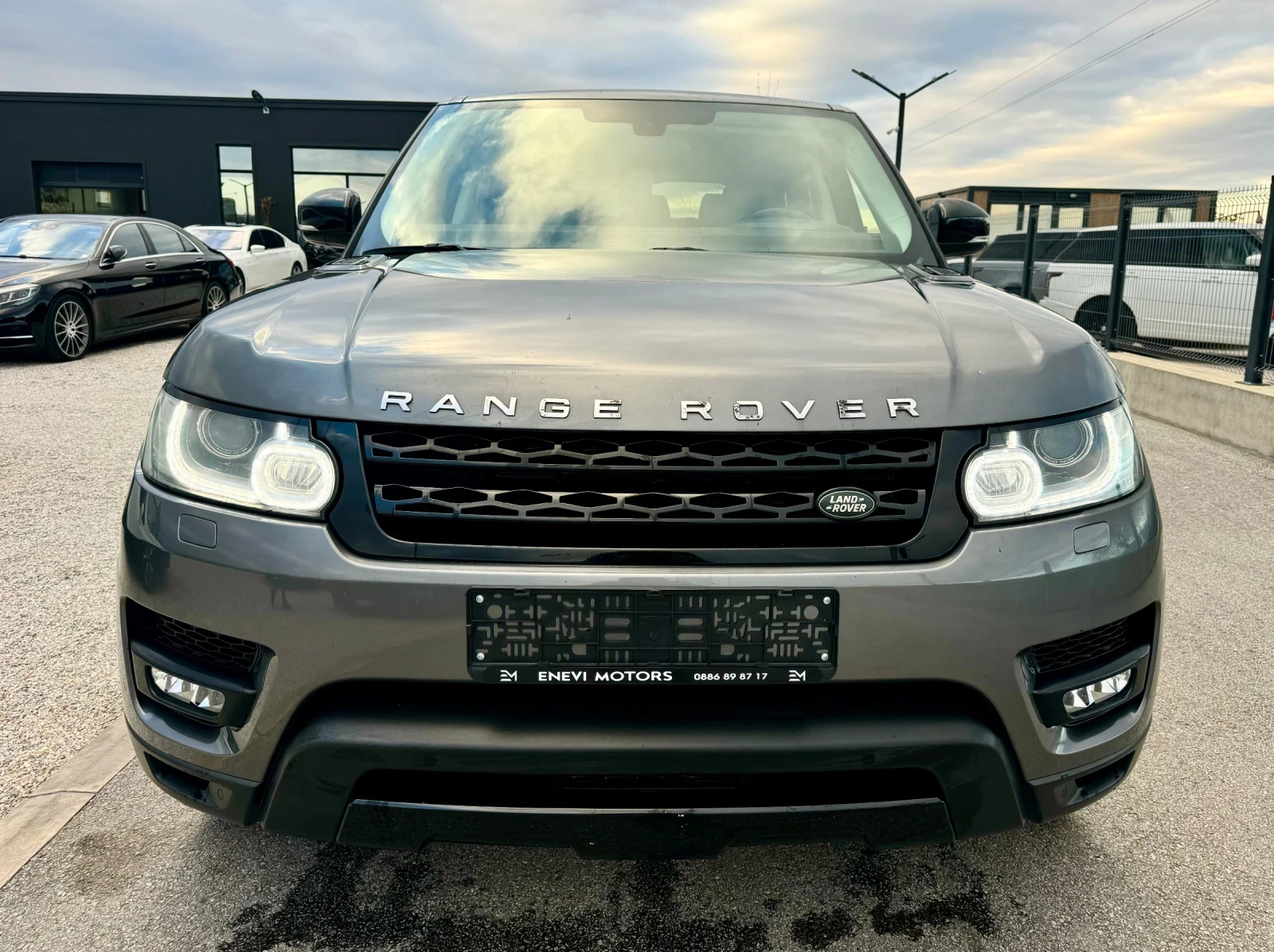 Land Rover Range Rover Sport 3.0HSE - изображение 2