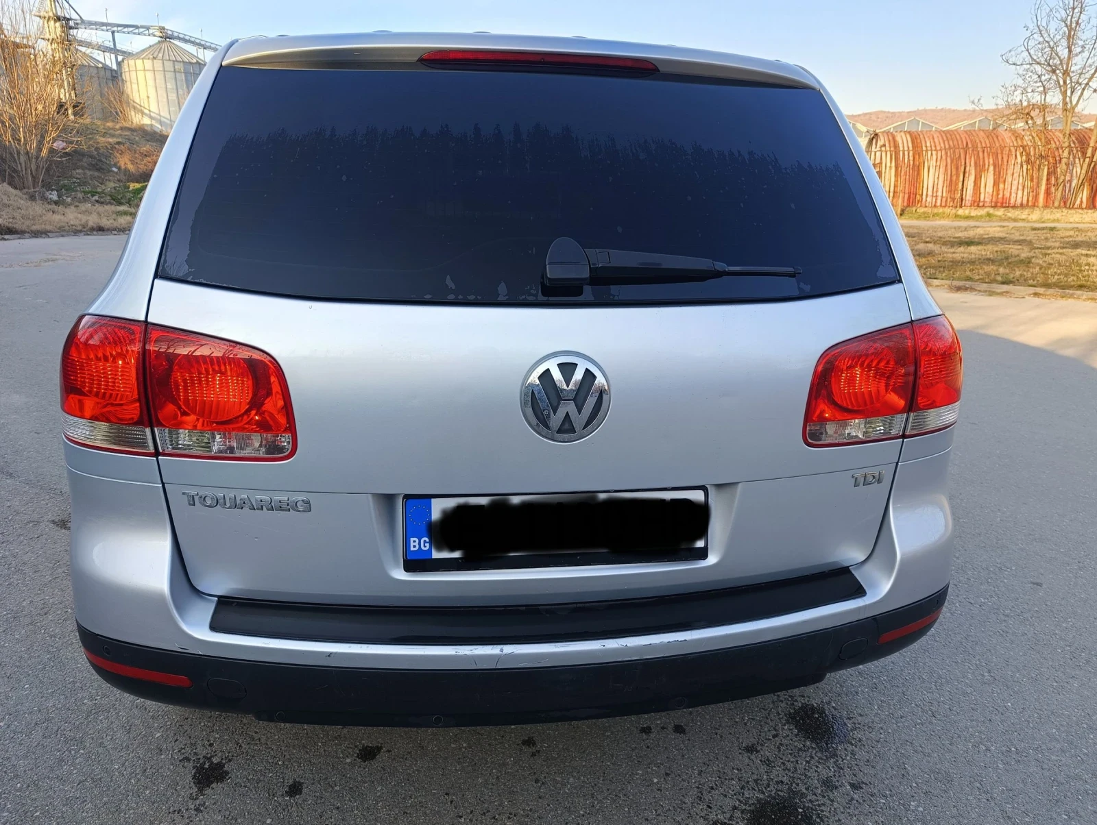 VW Touareg 2.5 - изображение 4