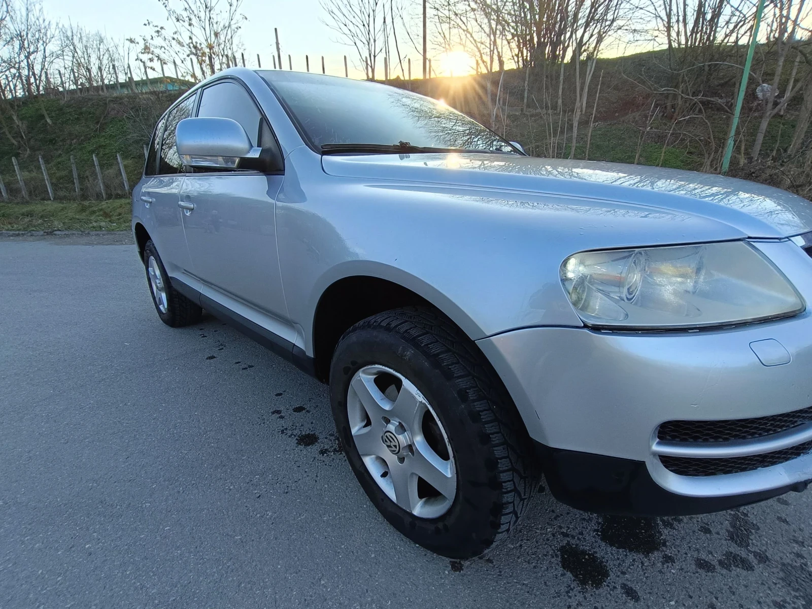 VW Touareg 2.5 - изображение 8
