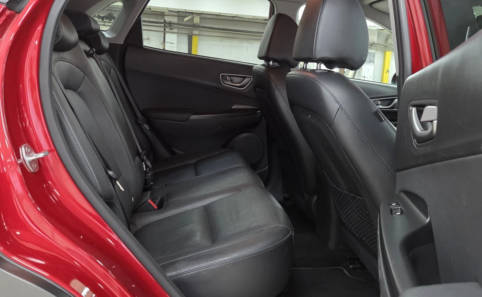 Hyundai Kona 64KW/2020/Premium/Blue Link/SOH100% - изображение 9