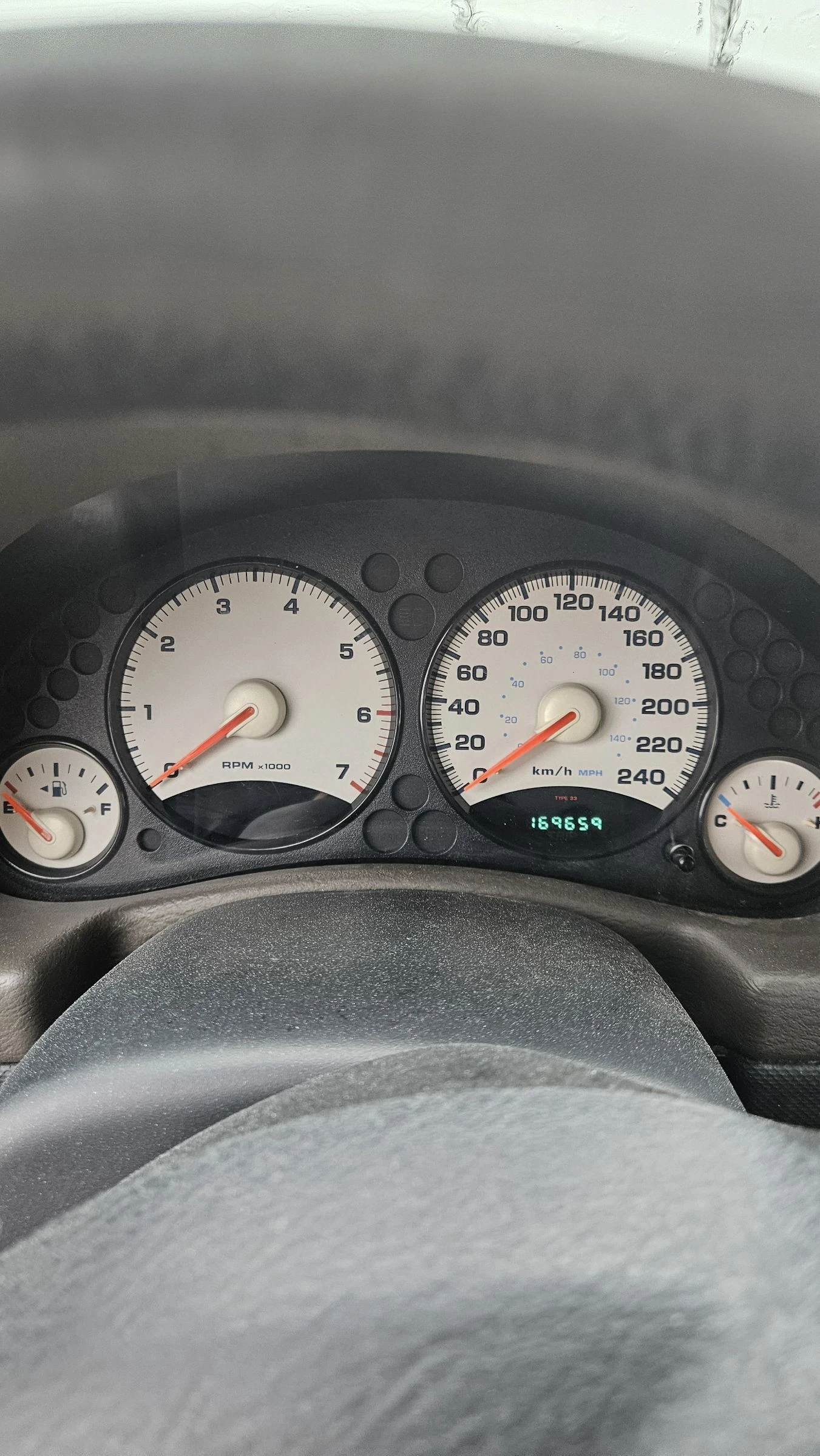 Jeep Cherokee 3.7 - изображение 5