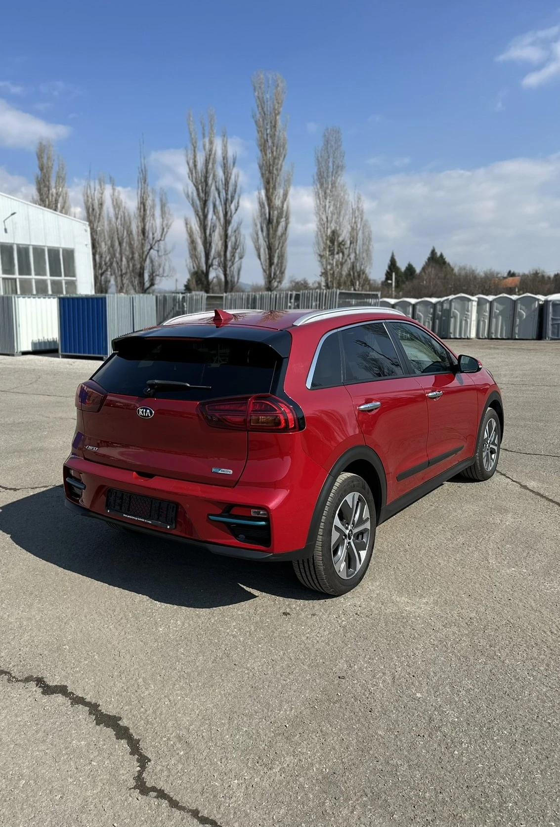 Kia Niro 204 HP, снимка 4 - Автомобили и джипове - 53753789