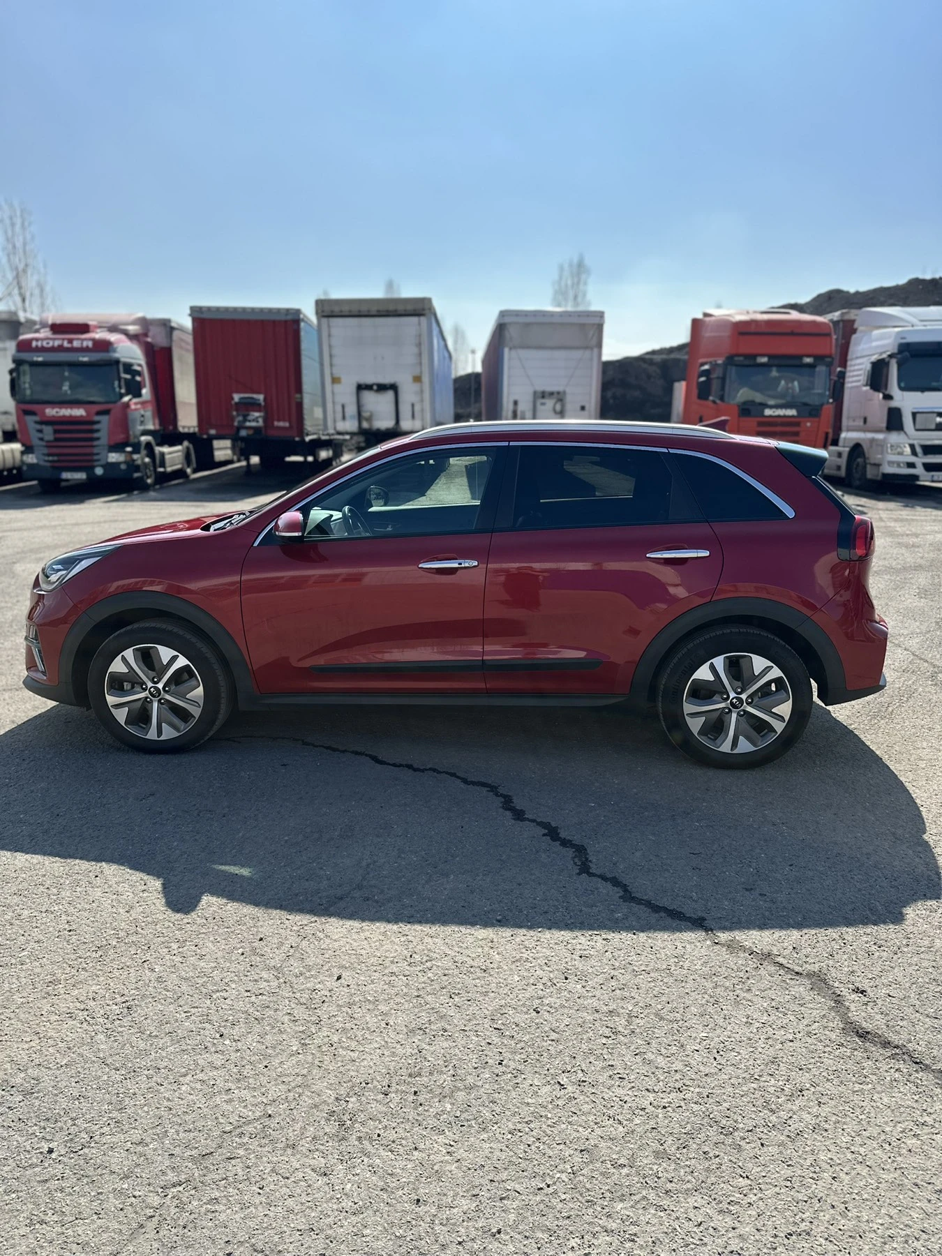 Kia Niro 204 HP, снимка 3 - Автомобили и джипове - 53753789