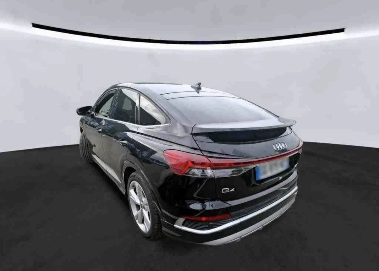 Audi Q4 e-tron/40/Sline/HeadUp/Sportseats/ACC/Termopump, снимка 4 - Автомобили и джипове - 53758844
