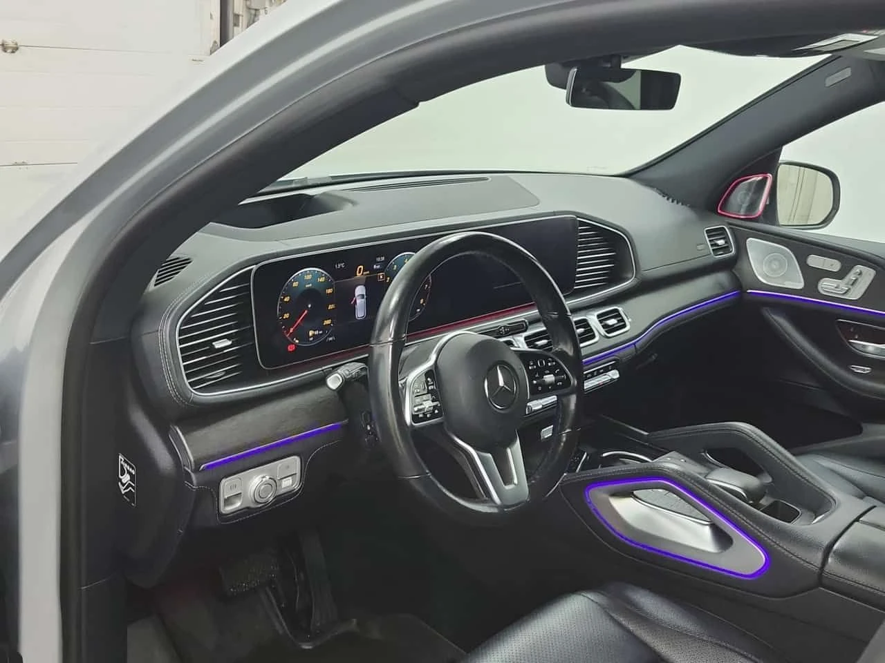 Mercedes-Benz GLE 350 4MATIC * ДИСТРОНИК* АМБИЕНТНО* 360 КАМЕРА* HEAD UP, снимка 12 - Автомобили и джипове - 54225986