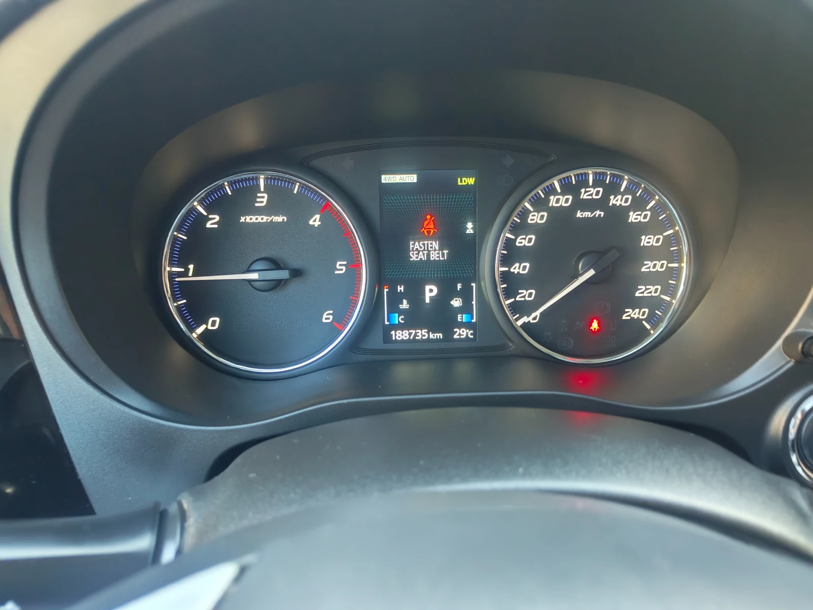 Mitsubishi Outlander 4�4 | Mobile.bg � ����������� 5