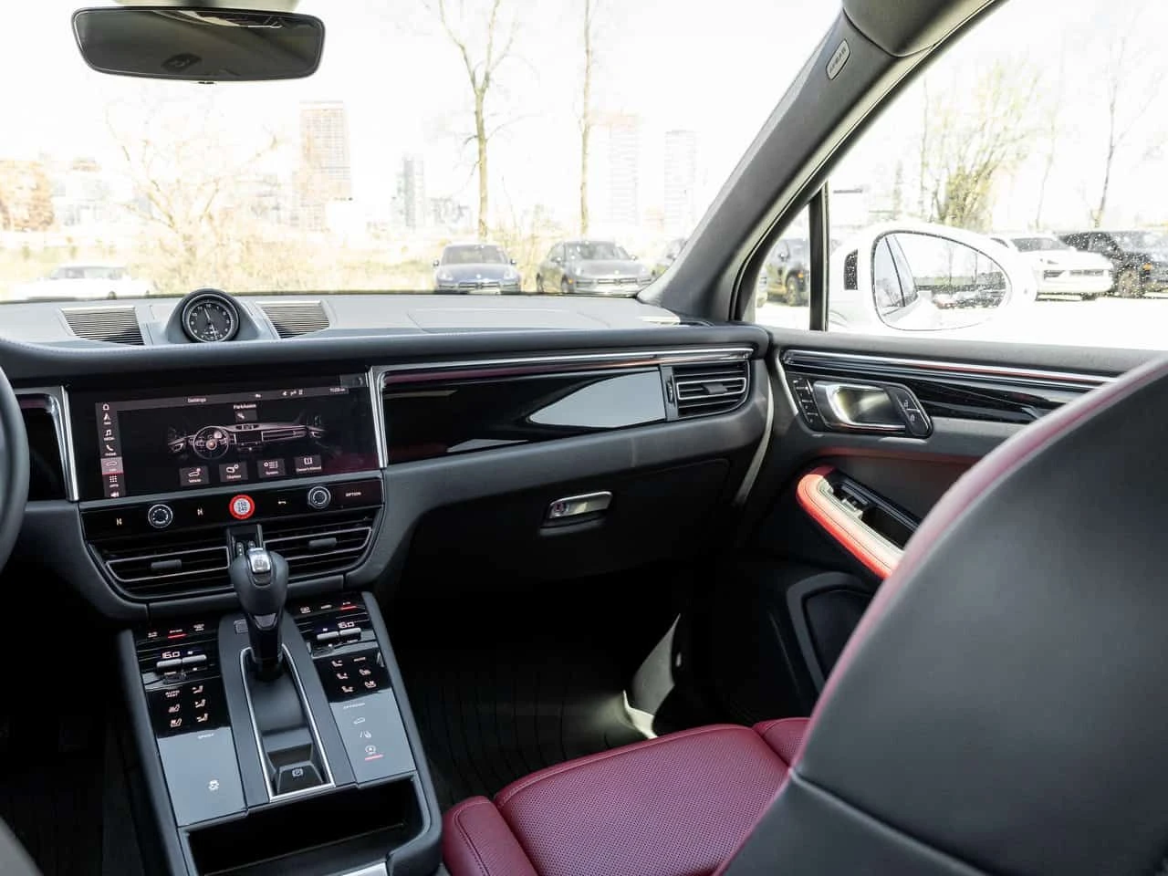 Porsche Macan /360/DIS/BOSE/MATRIX/2 ГОДИНИ ГАРАНЦИЯ, снимка 16 - Автомобили и джипове - 54777951
