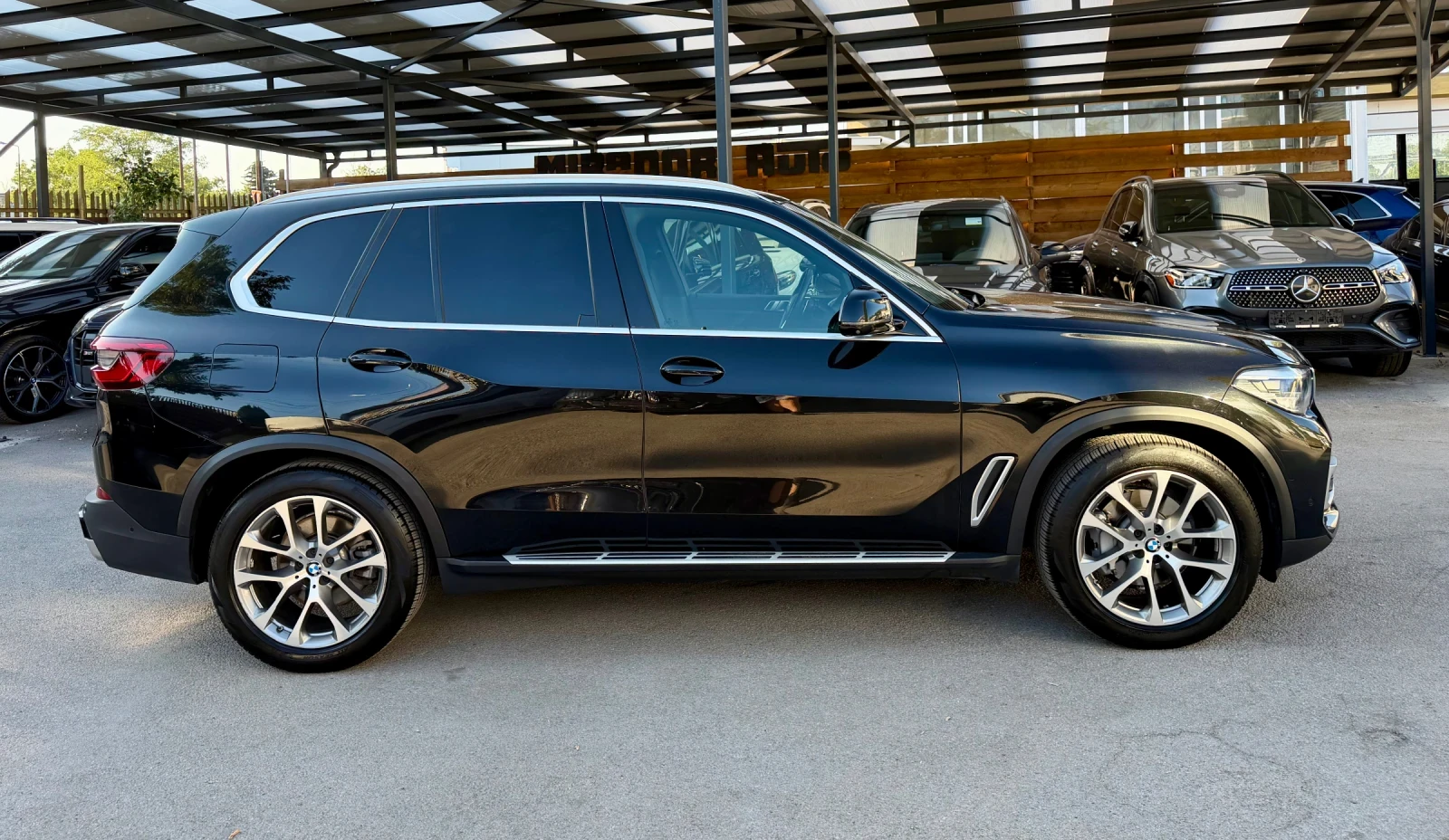 BMW X5 40i xDrive Въздушно окачване !, снимка 4 - Автомобили и джипове - 55631915