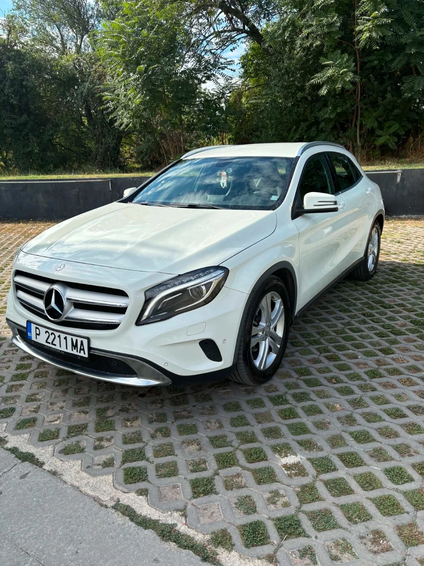 Mercedes-Benz GLA 200 4Matic, снимка 2 - Автомобили и джипове - 55719666