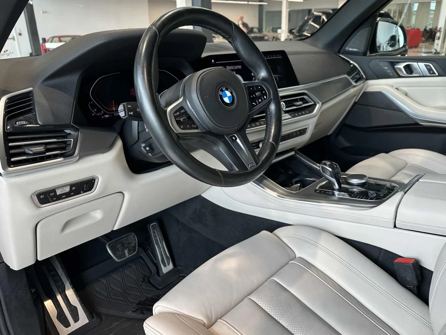 BMW X5 4.0i M Pack Xdrive, снимка 7 - Автомобили и джипове - 56009918