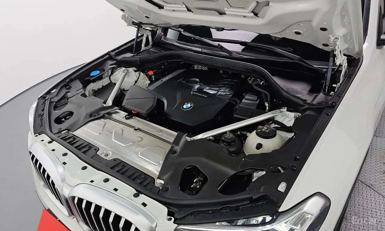 BMW X3 xDrive 20i * HUD* 2 КЛЮЧА* , снимка 6 - Автомобили и джипове - 56358720